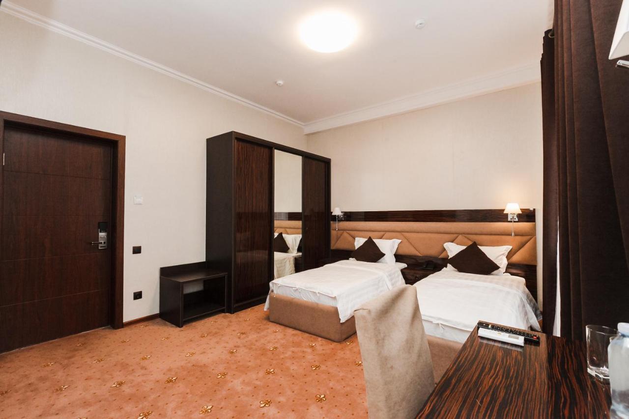 Beluga Hotel Atiraw Buitenkant foto